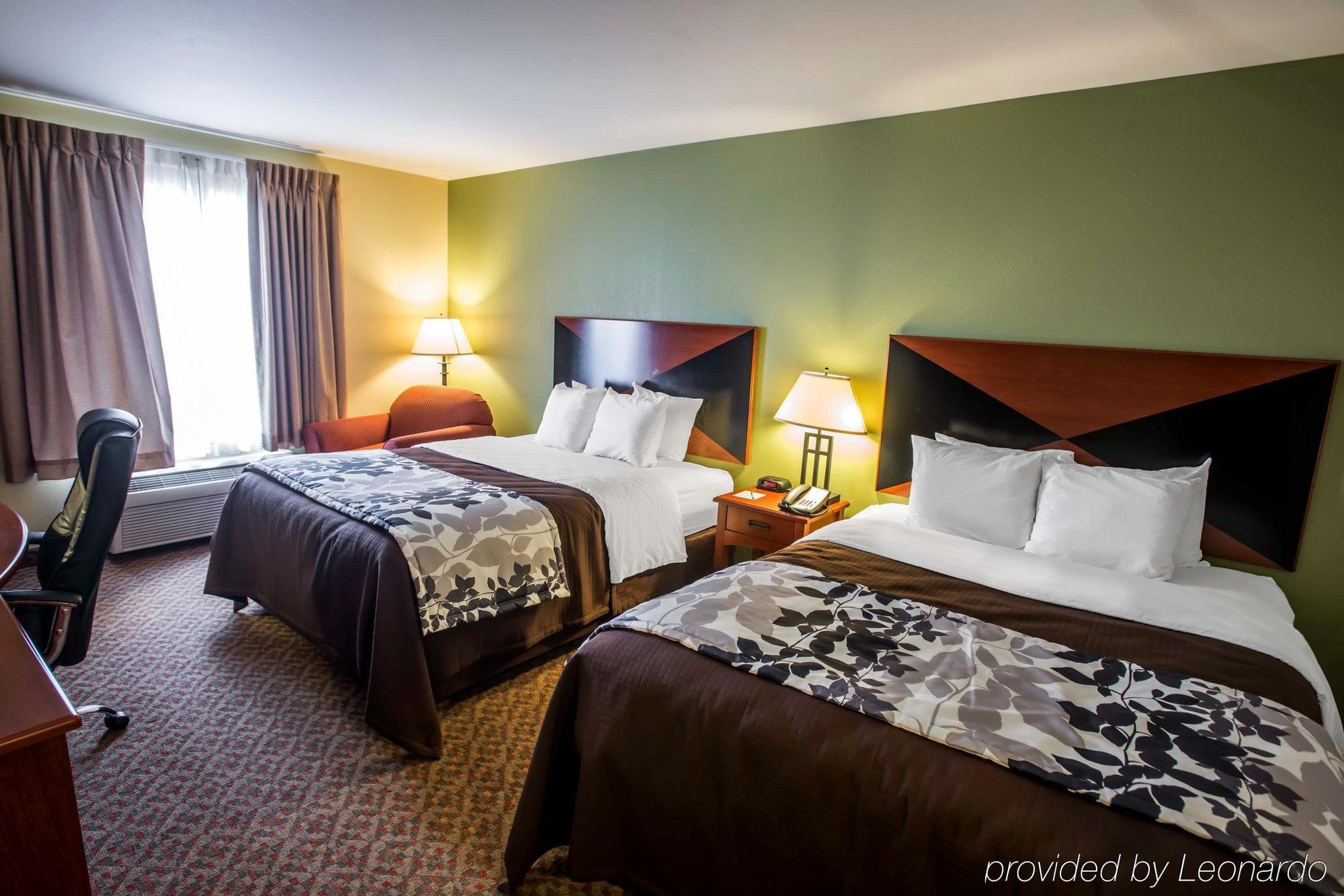 HOTEL SLEEP INN & SUITES OAKLEY I-70 OAKLEY, KS 3* (United States) - from  US$ 100 | BOOKED